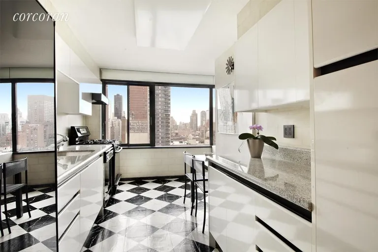 New York City Real Estate | View 300 East 59th Street, 1406 | room 1 | View 2