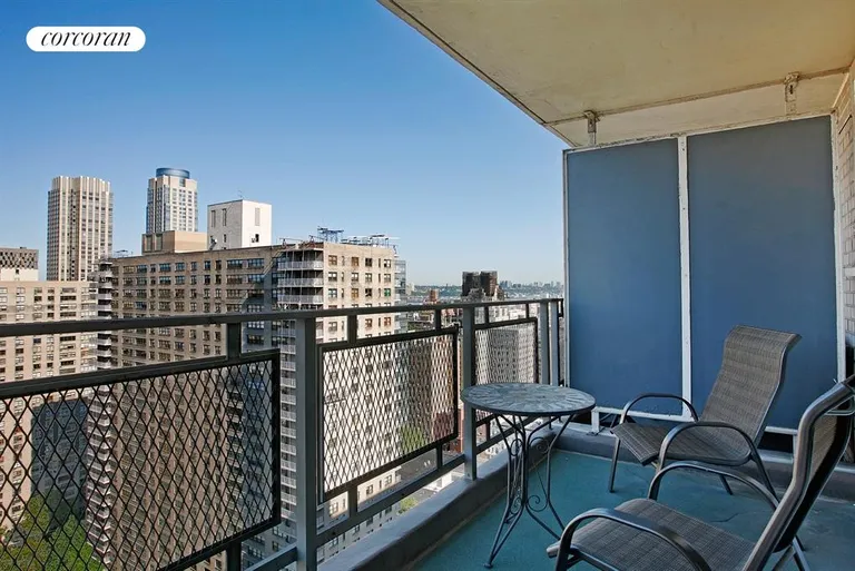 New York City Real Estate | View 160 West End Avenue, 28N | Terrace | View 5