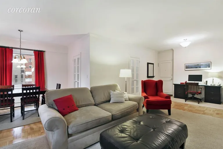 New York City Real Estate | View 45 East 89th Street, 10G | 2 Beds, 2 Baths | View 1