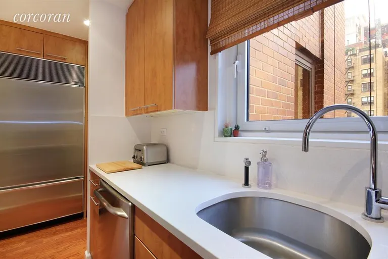 New York City Real Estate | View 45 East 89th Street, 10G | Kitchen | View 5