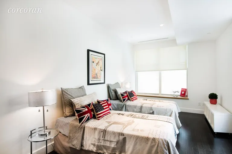 New York City Real Estate | View 8 West 19th Street, 3 | room 11 | View 12