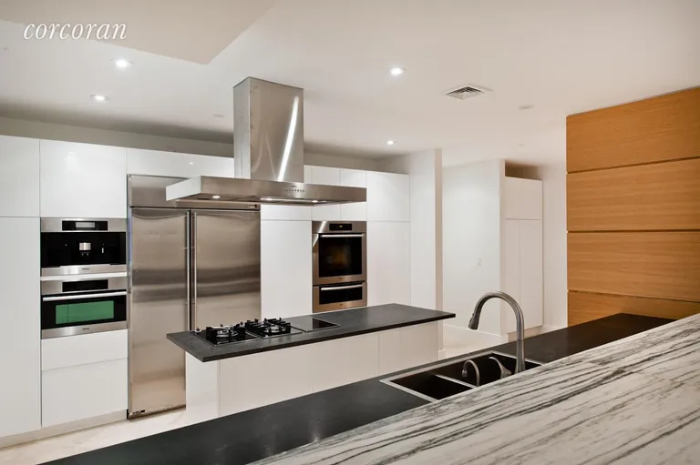New York City Real Estate | View 8 West 19th Street, 3 | room 3 | View 4
