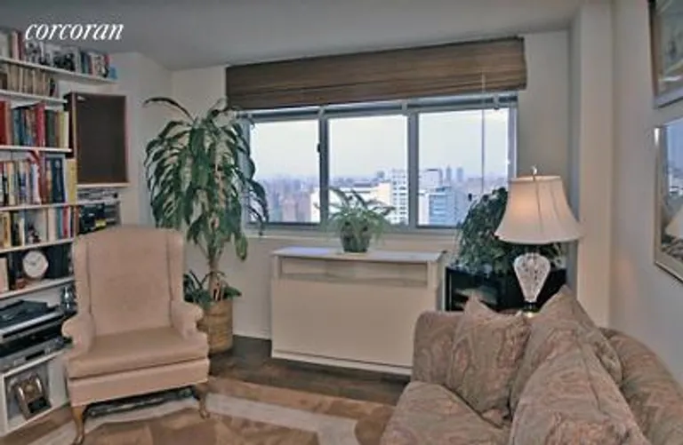 New York City Real Estate | View 345 East 93rd Street, 23H | room 2 | View 3