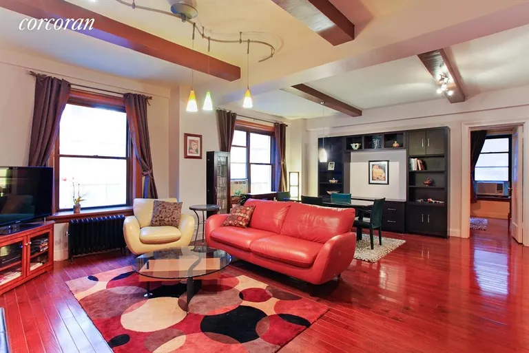 New York City Real Estate | View 60 West 68th Street, 4DE | 3 Beds, 3 Baths | View 1