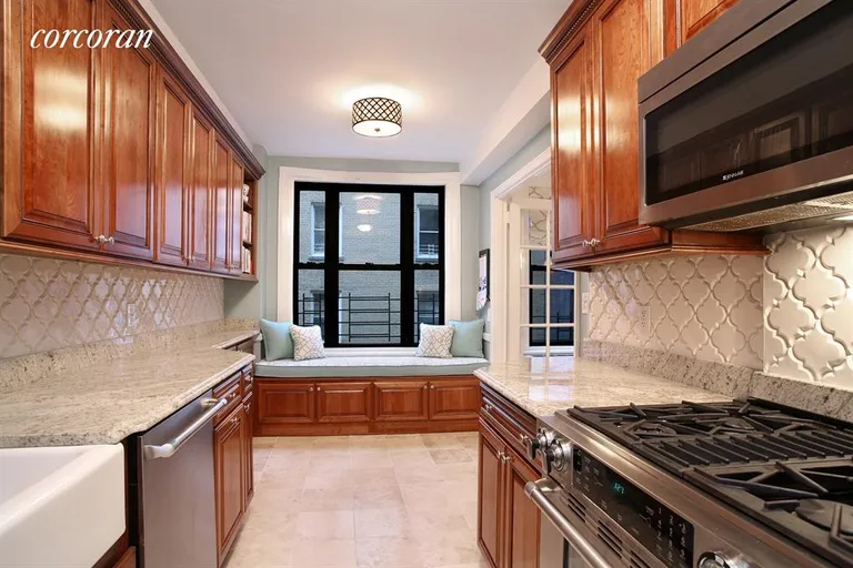 New York City Real Estate | View 12 East 97th Street, 5IJ | Kitchen | View 2
