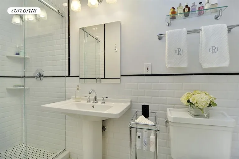 New York City Real Estate | View 111 8th Avenue, 6 | Master Bathroom | View 5