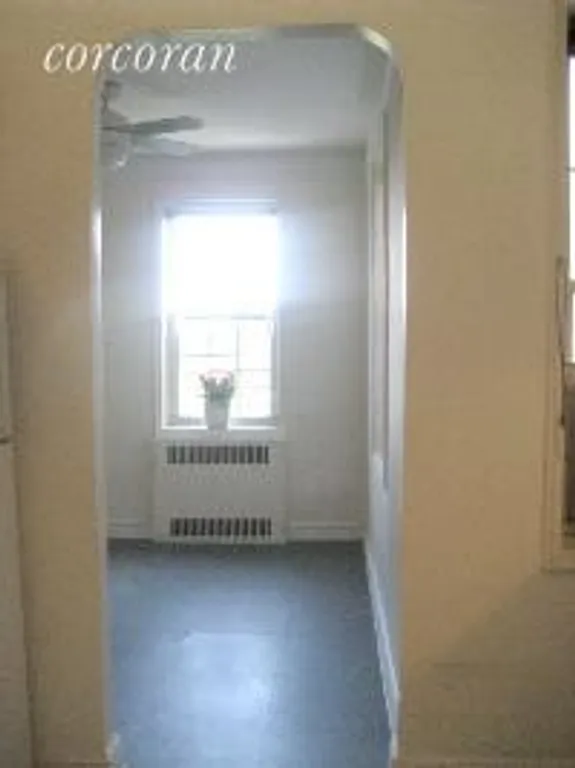 New York City Real Estate | View 77-35 113th Street, 5J | room 2 | View 3