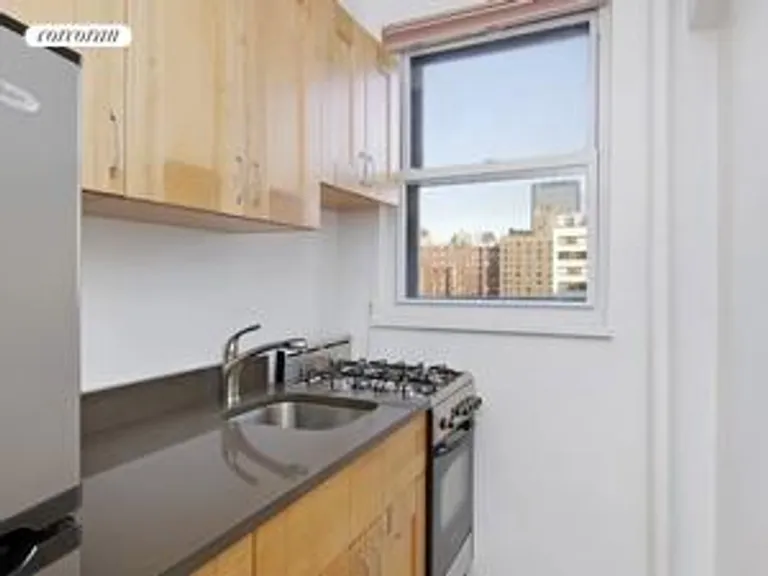 New York City Real Estate | View 200 West 20th Street, 1109 | room 2 | View 3