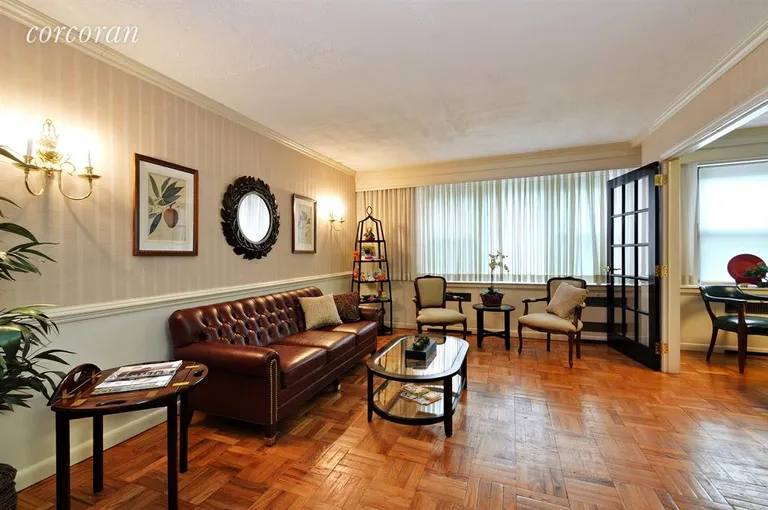 New York City Real Estate | View 333 East 34th Street, 1K | 2 Beds, 1 Bath | View 1