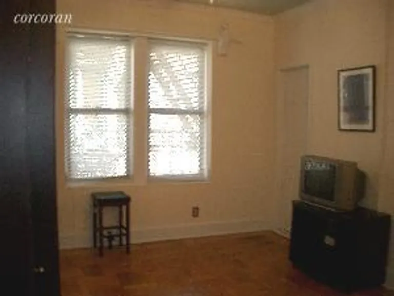 New York City Real Estate | View 111 West 16th Street, 5K | room 2 | View 3