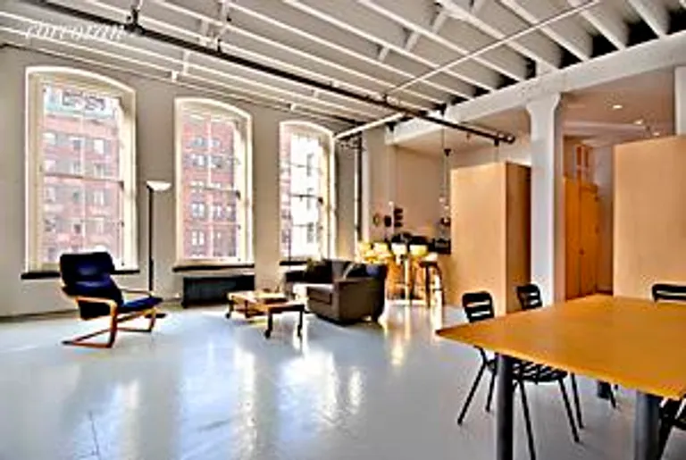 New York City Real Estate | View 149 Franklin Street, 3FL | room 1 | View 2