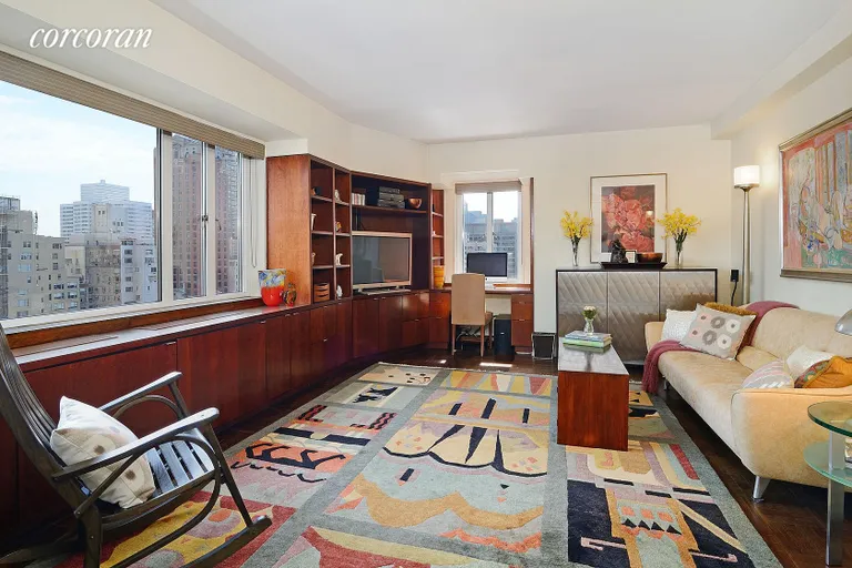 New York City Real Estate | View 140 East 72nd Street, 21 FL | room 15 | View 16