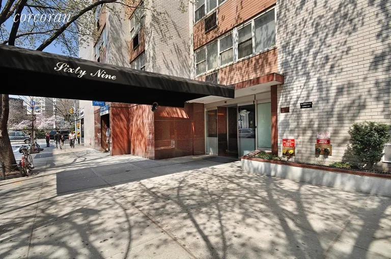 New York City Real Estate | View 69 West 9th Street, 4D | 1 Bath | View 1