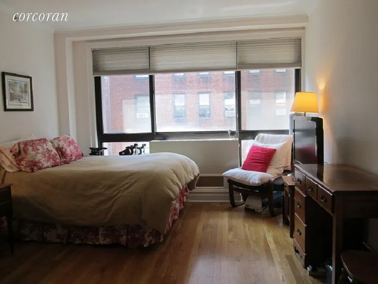 New York City Real Estate | View 203 West 90th Street, 8D | room 9 | View 10