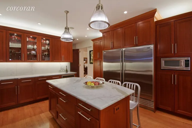 New York City Real Estate | View 61 East 86th Street, #54/63 | Kitchen | View 3