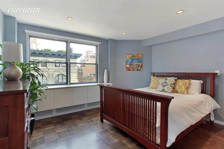 New York City Real Estate | View 105 West 13th Street, 16AB | Master Suite with huge closet & en-suite spa bath. | View 4