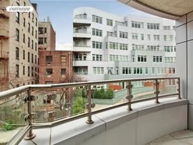 New York City Real Estate | View 174 Vanderbilt Avenue, 212 | 2 Beds, 2 Baths | View 1