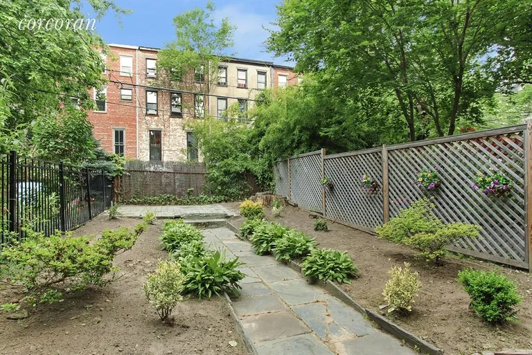 New York City Real Estate | View 36 Park Place | Garden | View 6