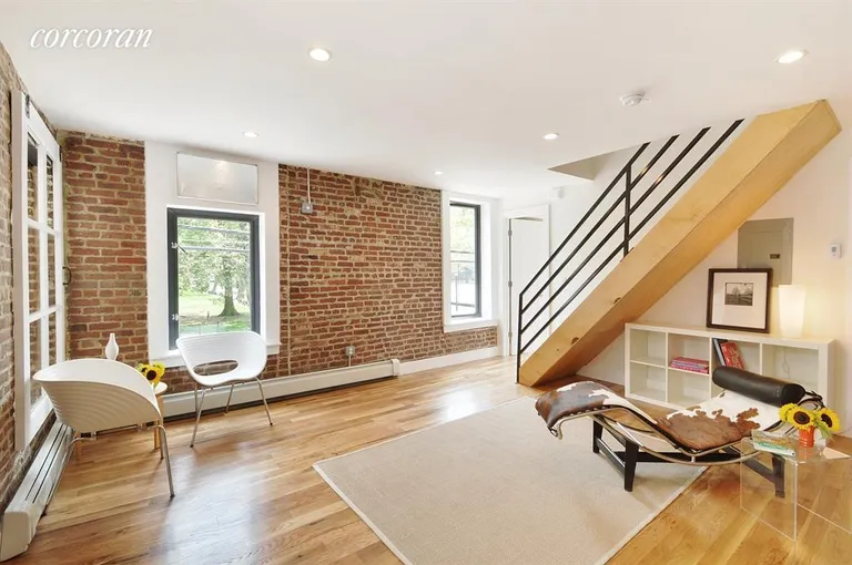 New York City Real Estate | View 80 Pioneer Street | 6 Beds, 4.5 Baths | View 1