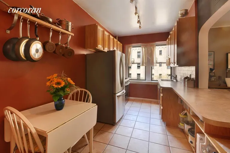 New York City Real Estate | View 854 West 181st Street, 4B | Kitchen | View 3
