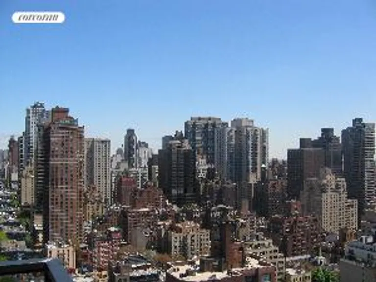 New York City Real Estate | View 255 East 49th Street, 27B | room 3 | View 4