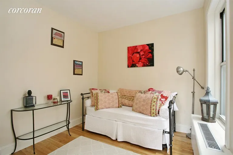 New York City Real Estate | View 202 West 85th Street, 5 | 2nd Bedroom | View 8