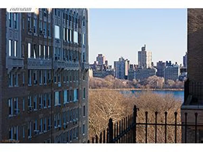 New York City Real Estate | View 320 Central Park West, 14H | room 3 | View 4