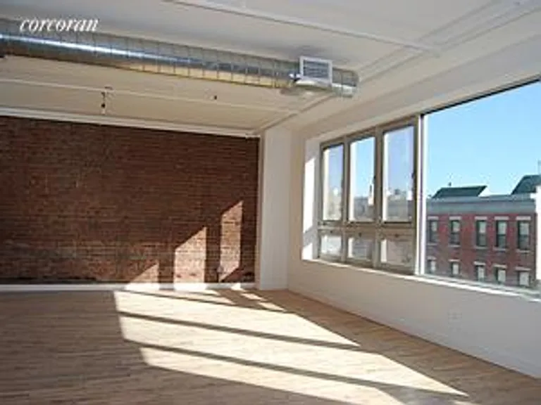 New York City Real Estate | View 95 Lexington Avenue, 2C | 1.5 Beds, 2 Baths | View 1