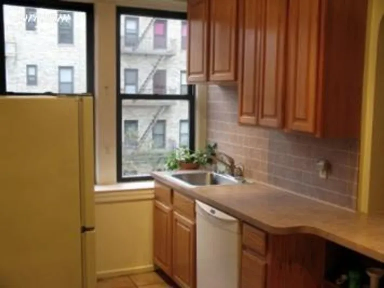 New York City Real Estate | View 854 West 181st Street, 4B | room 2 | View 3