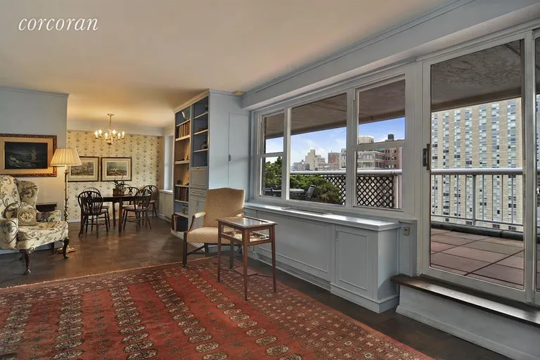 New York City Real Estate | View 115 East 9th Street, 19F | 2 Beds, 2 Baths | View 1