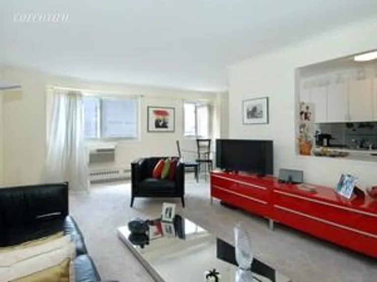 New York City Real Estate | View 175 Willoughby Street, 9H | 3 Beds, 2 Baths | View 1