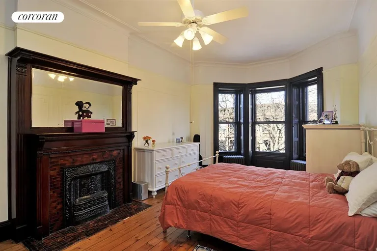 New York City Real Estate | View 140 Saint Johns Place | In-Law Suite | View 10
