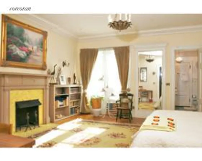 New York City Real Estate | View 22 East 94th Street | room 6 | View 7