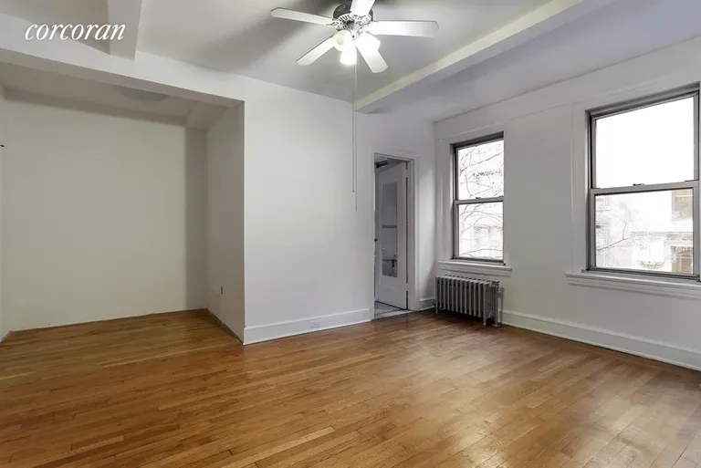 New York City Real Estate | View 60 Gramercy Park North, 5LM | Bedroom | View 3