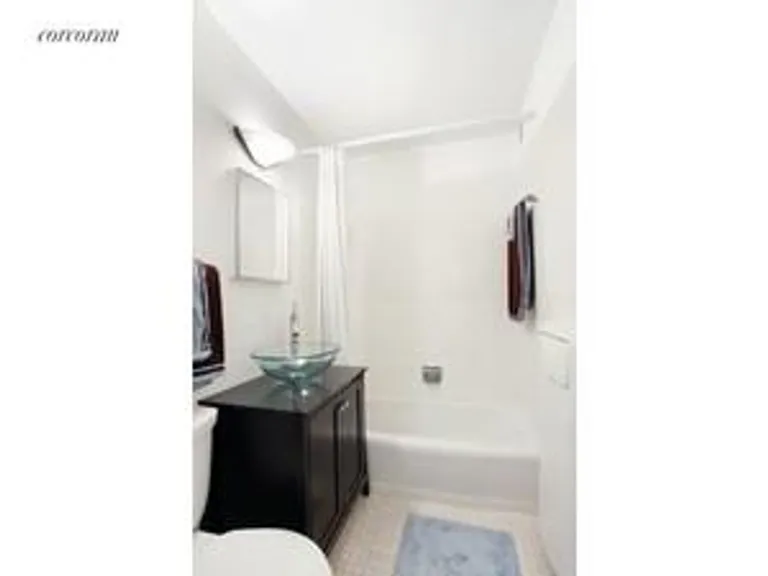 New York City Real Estate | View 343 East 30th Street, 16F | room 2 | View 3