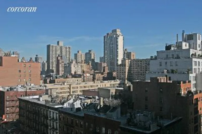 New York City Real Estate | View 174 East 74th Street, 11A | room 1 | View 2