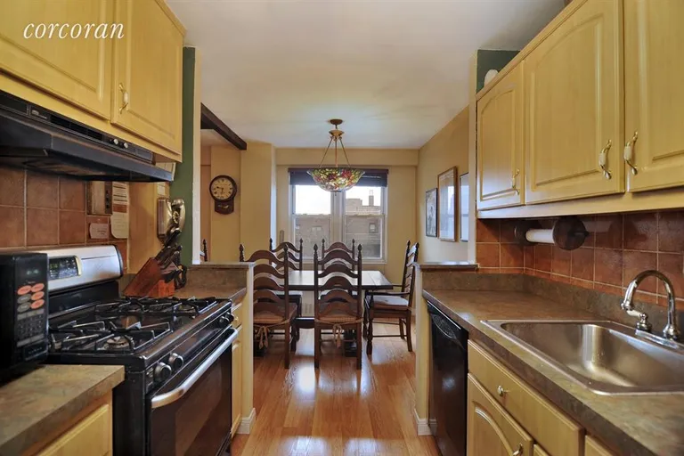 New York City Real Estate | View 138-10 Franklin Avenue, 7K | Kitchen | View 2