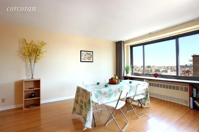 New York City Real Estate | View 185 Hall Street, 1516 | room 1 | View 2
