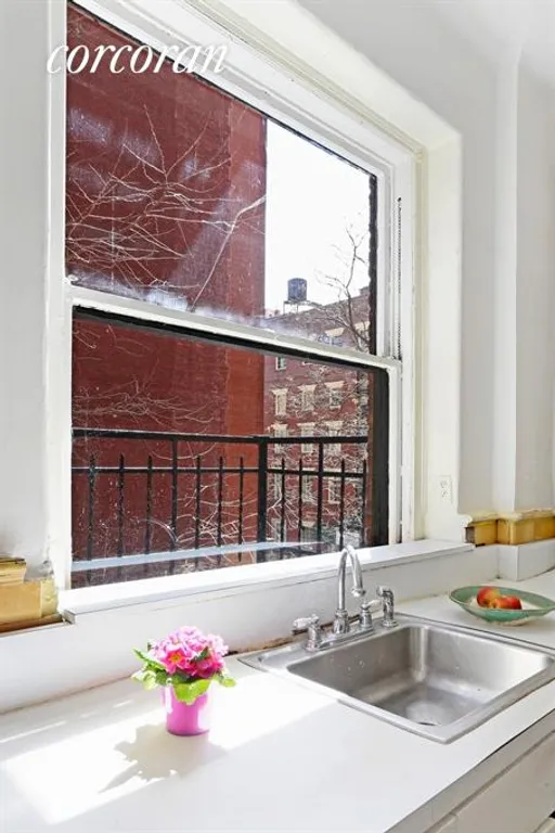 New York City Real Estate | View 43 Fifth Avenue, 3SE | Windowed Kitchen | View 5