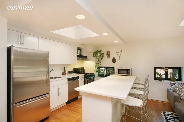 New York City Real Estate | View 85 6th Avenue, 10 | Kitchen | View 2