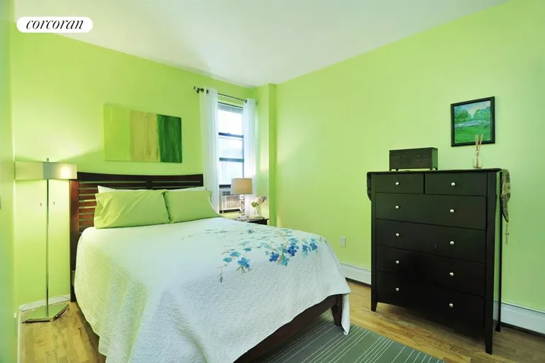 New York City Real Estate | View 15A Berkeley Place, 3A | Master Bedroom | View 4