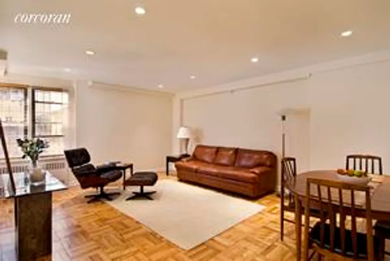 New York City Real Estate | View 30 East 9th Street, 1F | room 1 | View 2
