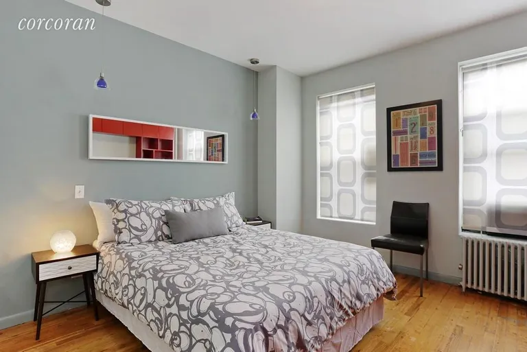 New York City Real Estate | View 130 Saint Marks Place, 2R | room 3 | View 4