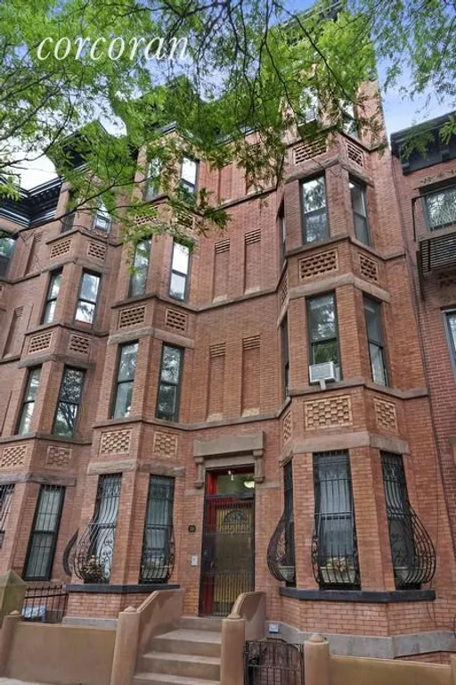 New York City Real Estate | View 130 Saint Marks Place, 2R | room 6 | View 7