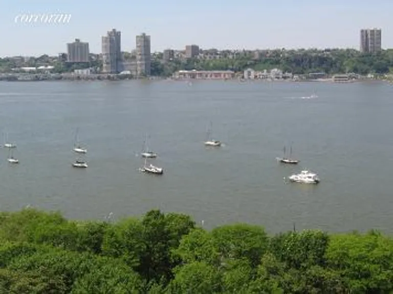 New York City Real Estate | View 140 Riverside Drive, 14J | room 1 | View 2