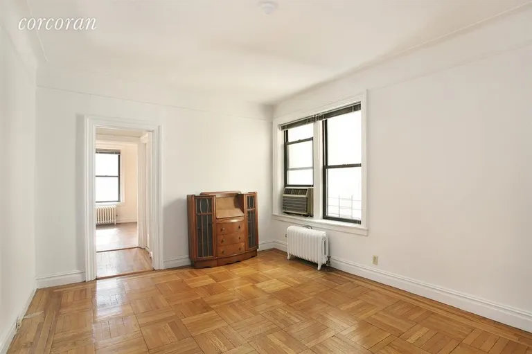 New York City Real Estate | View 333 East 80th Street, 3E | 1 Bed, 1 Bath | View 1
