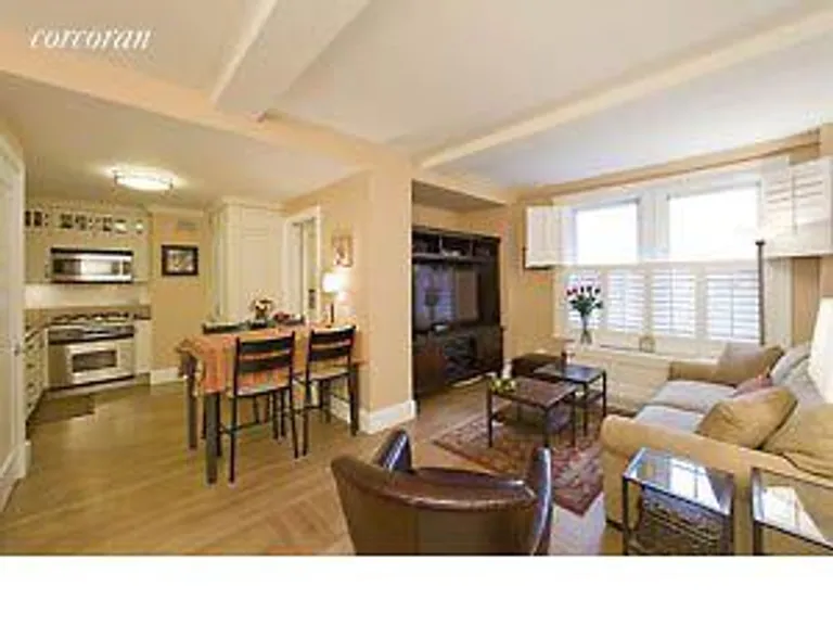 New York City Real Estate | View 27 West 72nd Street, 208 | room 1 | View 2