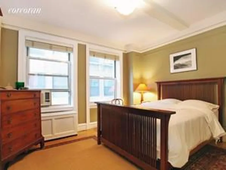 New York City Real Estate | View 240 West 98th Street, 4D | room 1 | View 2