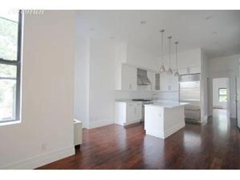 New York City Real Estate | View 122 Fort Greene Place, 4 | room 1 | View 2