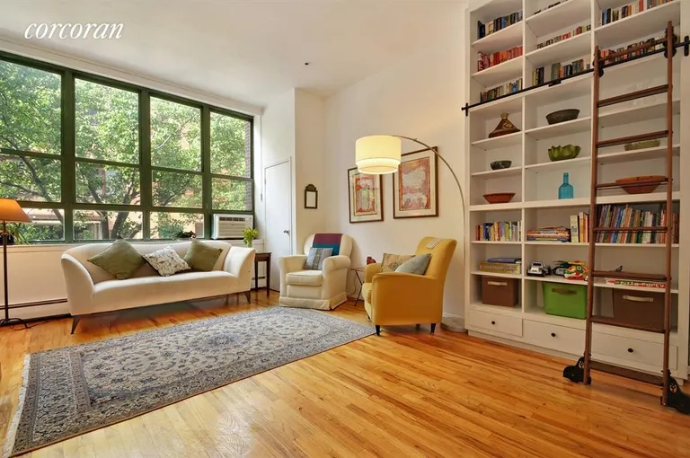 New York City Real Estate | View 372 Dekalb Avenue, 2B | 2 Beds, 2 Baths | View 1